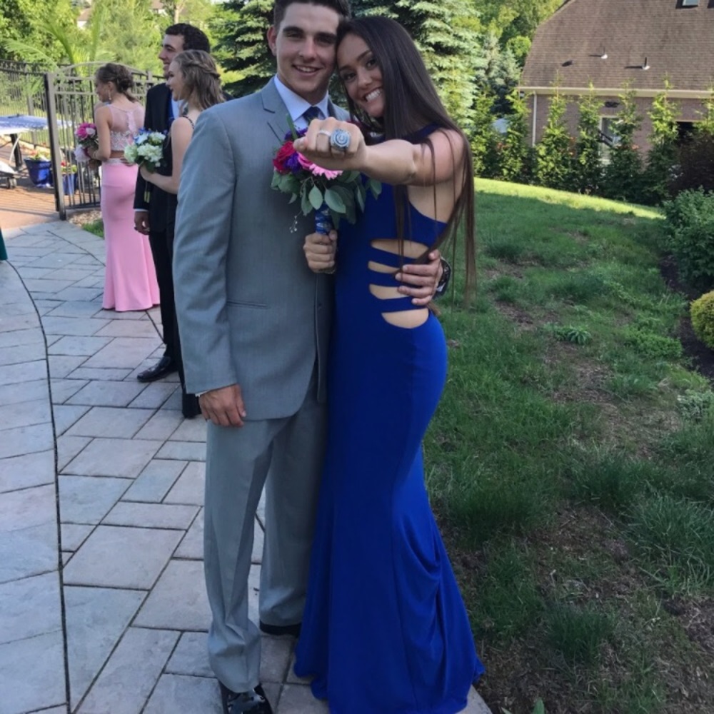 FAVIANA PROM DRESS
